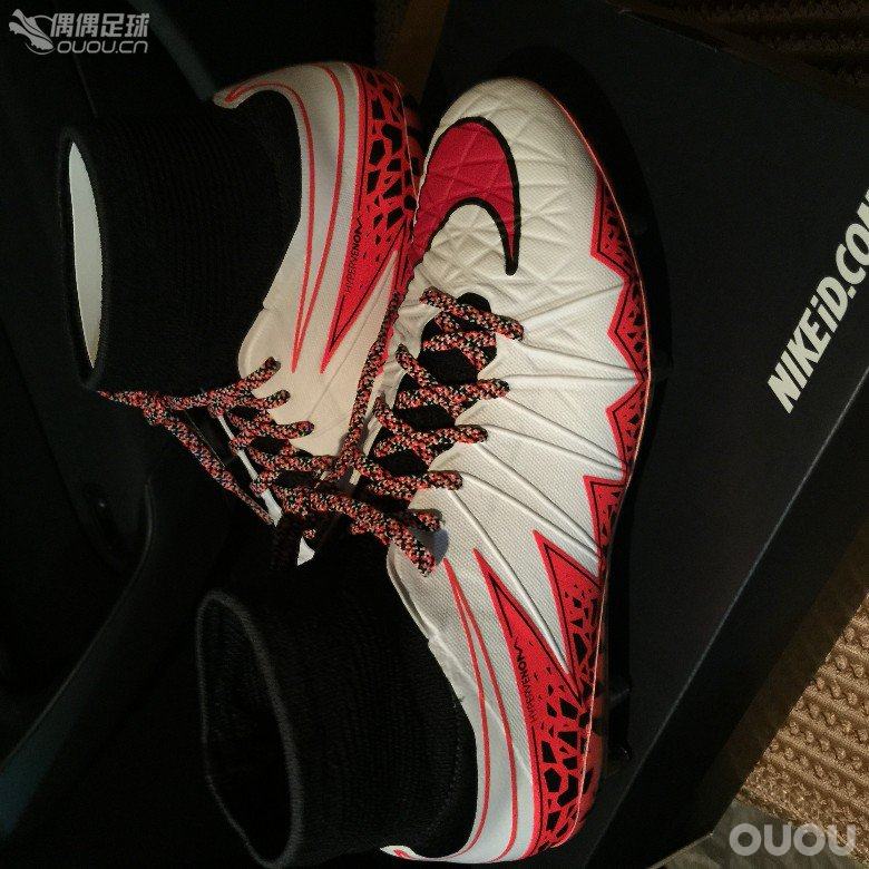 毒蜂2 Nike Hypervenom II ID开箱及测评 少图多字慎点!!