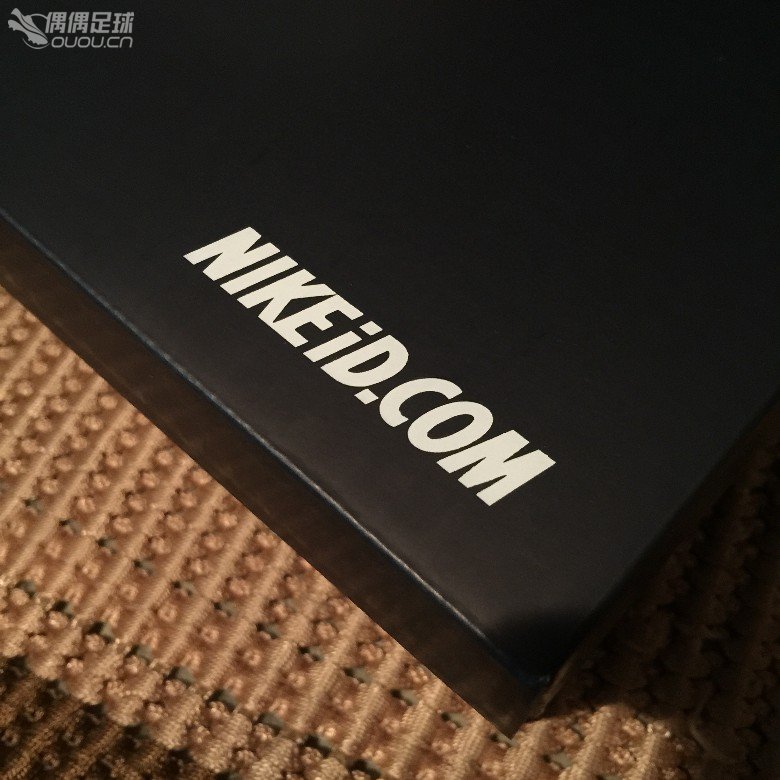 毒蜂2 Nike Hypervenom II ID开箱及测评 少图多字慎点!!