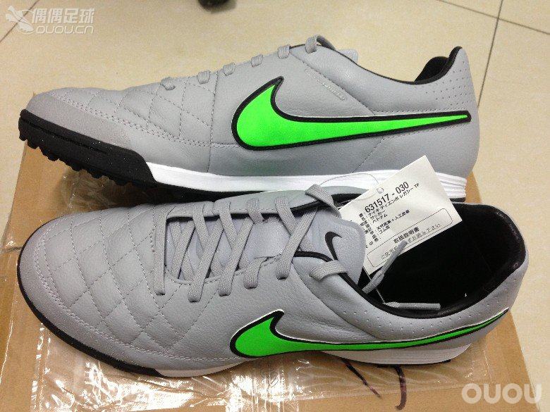 瞧一瞧看一看啦~~~开箱!开箱!开大箱 ! 3天前还在东京的大杂烩, O(∩_∩)O哈哈~