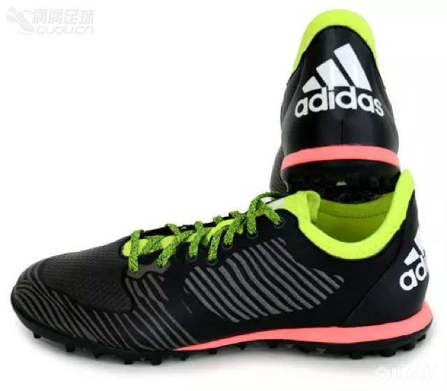 这两个cg你们会选哪个呢原因呢?