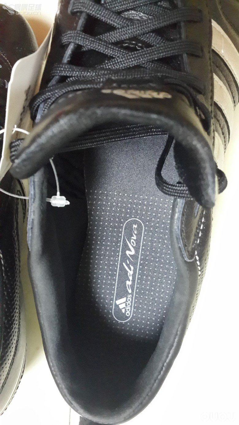 请各位大神,帮助小弟鉴定下,我这双鞋是不是假货!