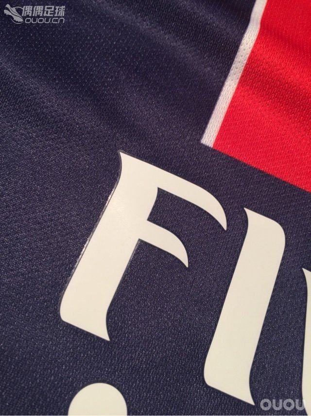 朋友从巴黎旗舰店带回的大巴黎球迷版!迫不急待给大家展示一下。