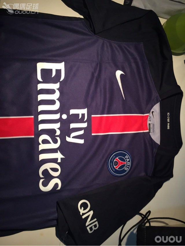朋友从巴黎旗舰店带回的大巴黎球迷版!迫不急待给大家展示一下。
