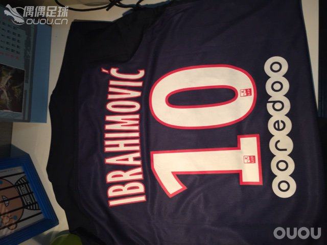 朋友从巴黎旗舰店带回的大巴黎球迷版!迫不急待给大家展示一下。