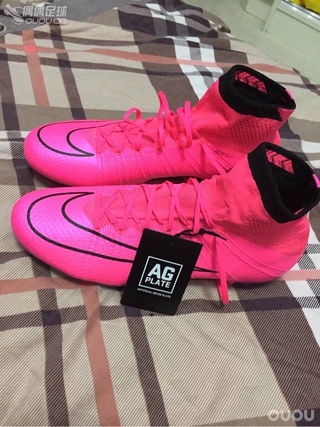 下地俩场明显鞋带那狠脏,求这种料子清理方法。