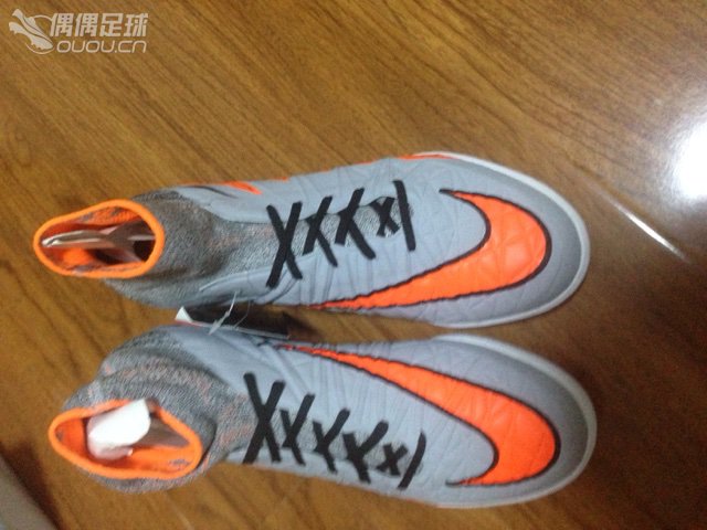 入了两双鞋,鬼牌1299