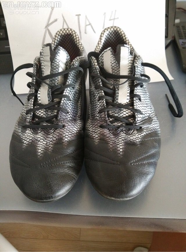 求大神鉴定 f30黑龙皮版