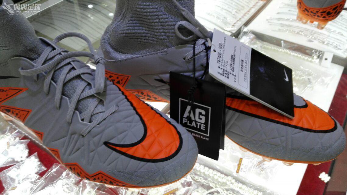 求大神鉴定下 刚某宝到手的毒蜂2两双