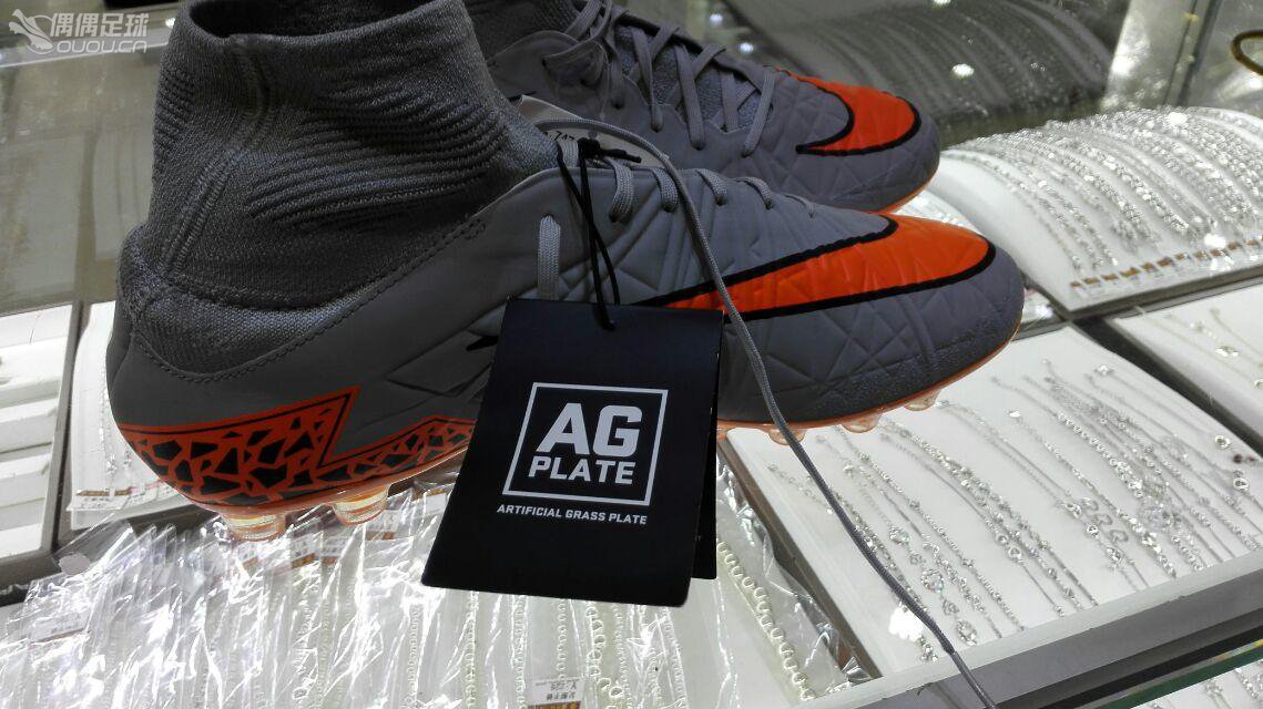 求大神鉴定下 刚某宝到手的毒蜂2两双