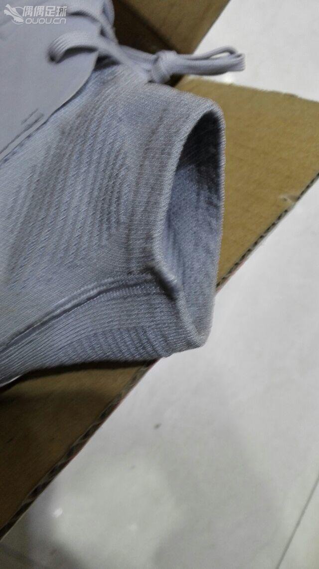 求大神鉴定下 刚某宝到手的毒蜂2两双