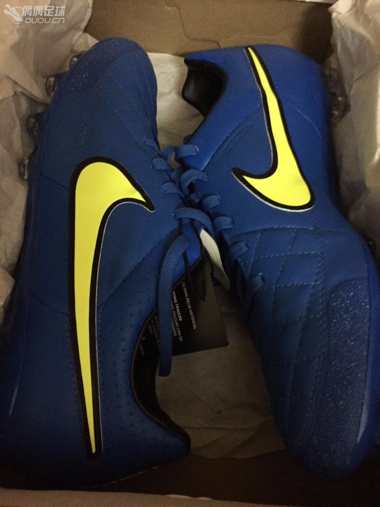 耐克TIEMPO传奇5代LEGACY