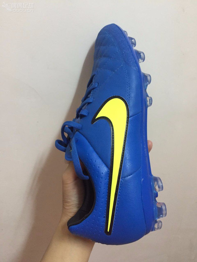 耐克TIEMPO传奇5代LEGACY