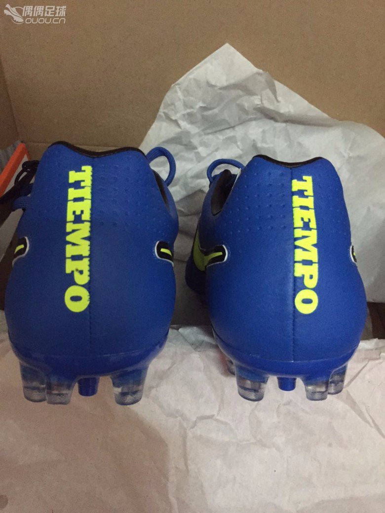 耐克TIEMPO传奇5代LEGACY