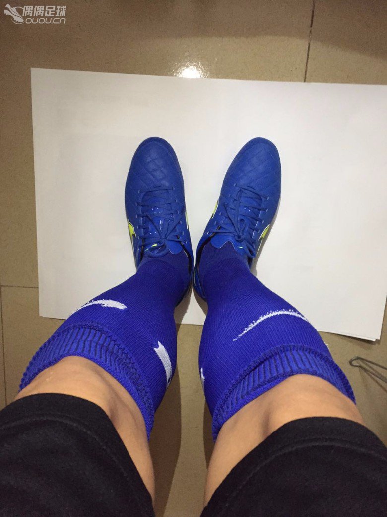 耐克TIEMPO传奇5代LEGACY