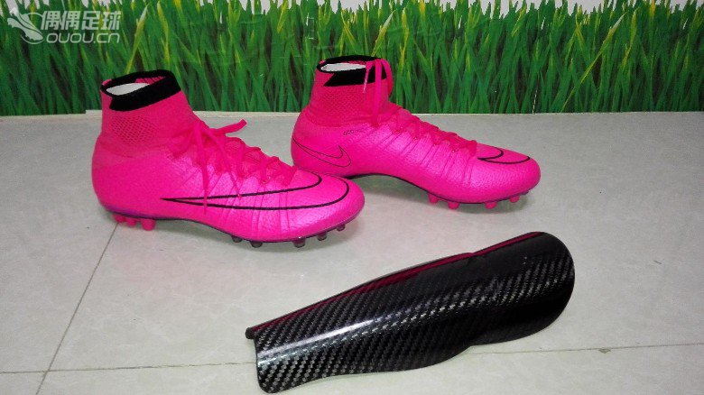 昨晚趁老婆不在家,我偷偷的这样….