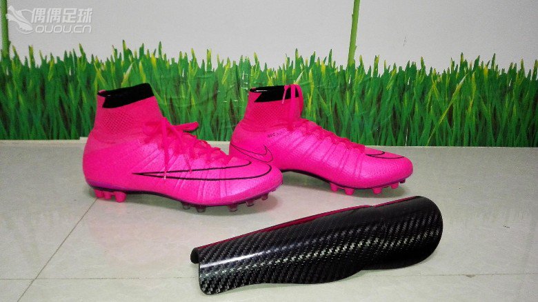 昨晚趁老婆不在家,我偷偷的这样….