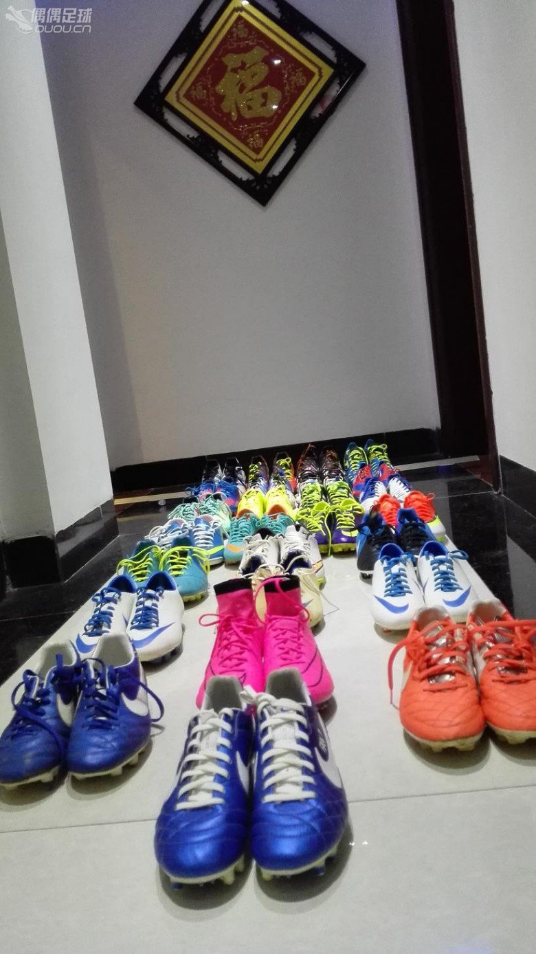 昨晚趁老婆不在家,我偷偷的这样….