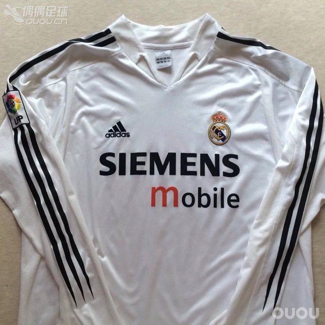 请各位大神鉴定球衣真假