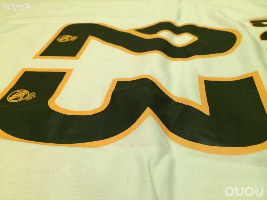 再次跪求验证,皇马0304赛季的小贝!