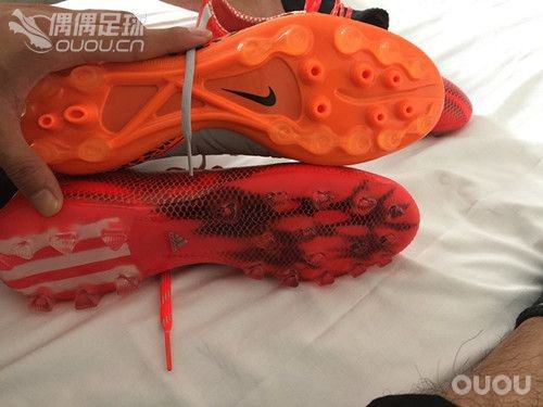 新毒蜂和红龙顶级到手,顺便帮看下鞋子正吗