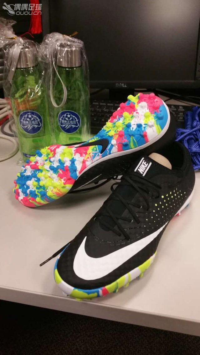 新收的三双鞋子。穿着都很舒服,小瘦脚穿小瘦鞋?