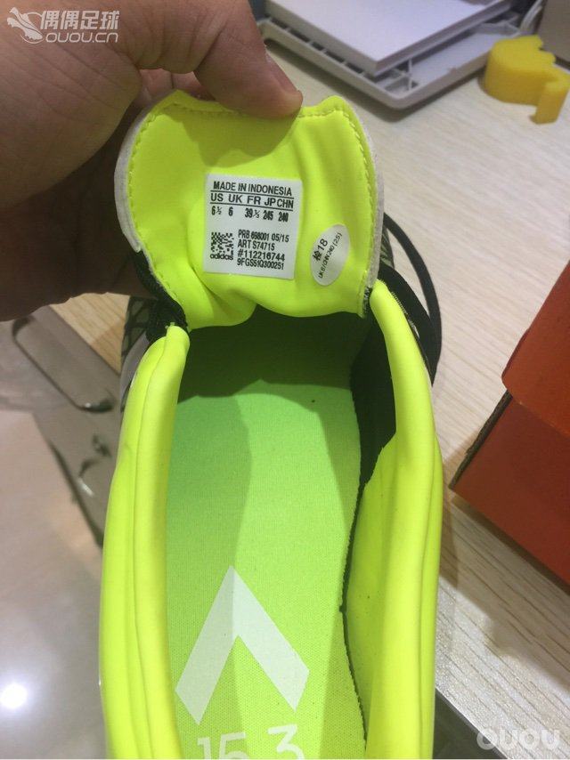 大神给看看,两双中端