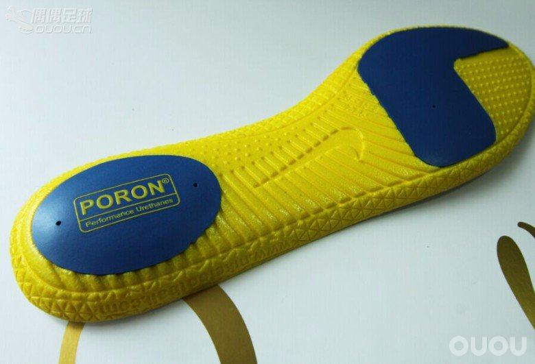 柳州首发 小罗限量白金战靴  RONALDINHO TOUCH OF GOLD