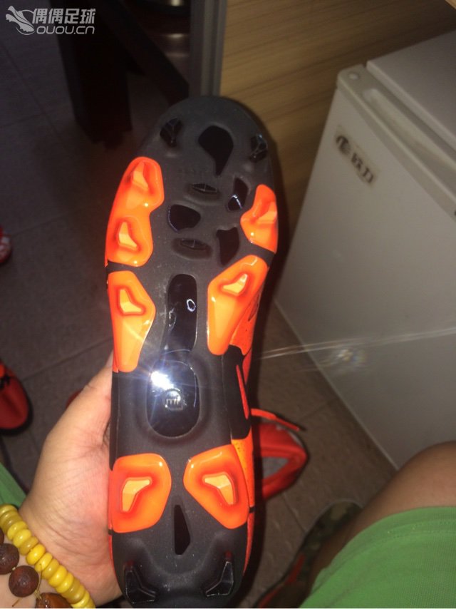 只让上10张图。只能给大家个参考ag fg jp280 hg和皮板 jp270。称的精确度只有50g。