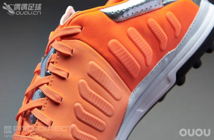 求这双鞋子购买连接.大神帮忙谢谢。