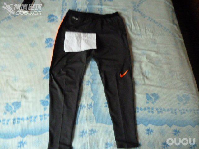 秋天来了~~该买秋天装备了~·2015 新款nike球员版收腿裤
