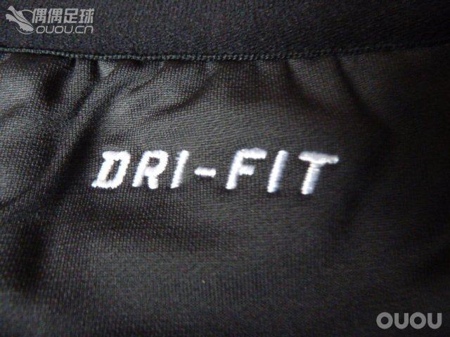 秋天来了~~该买秋天装备了~·2015 新款nike球员版收腿裤