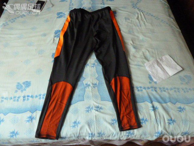 秋天来了~~该买秋天装备了~·2015 新款nike球员版收腿裤