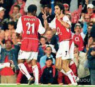 “九五至尊”莱万刷爆足坛,盘点“火力不可思议”系列!