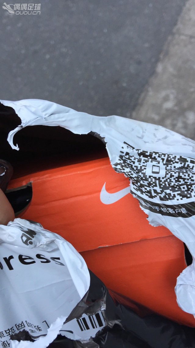 女足配色传奇5,球员版开箱,还是一如既往的骚,舒服