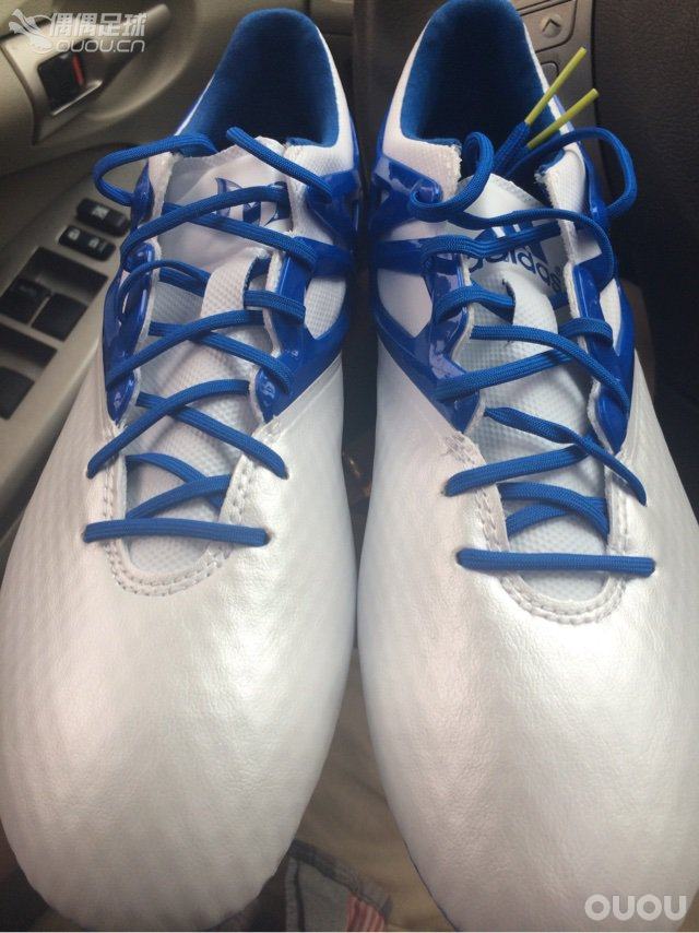 求鉴定,在线等!刚到messi15.1蓝白配色!