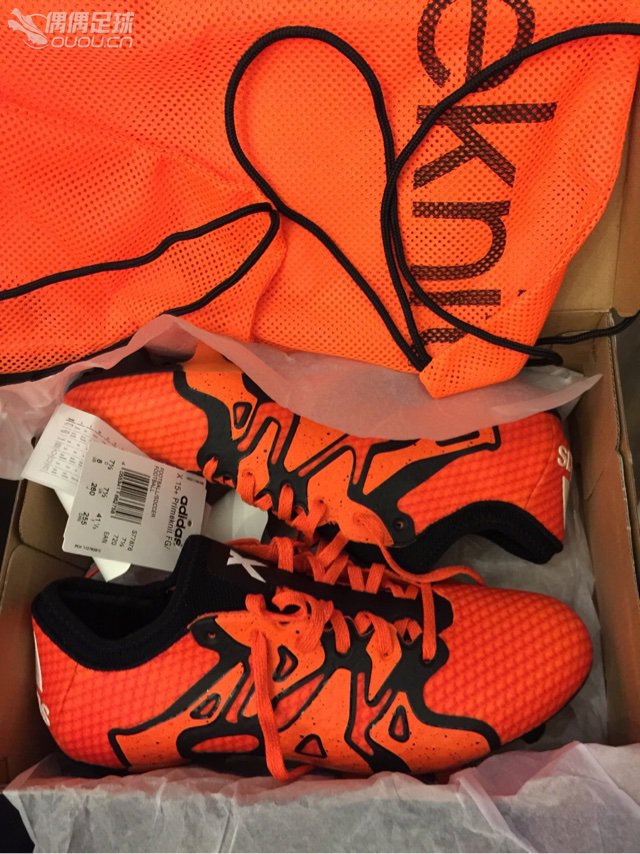 各方面都很赞 尤其是Primeknit针织面料和新型动态鞋领 已经后脚跟海绵内衬