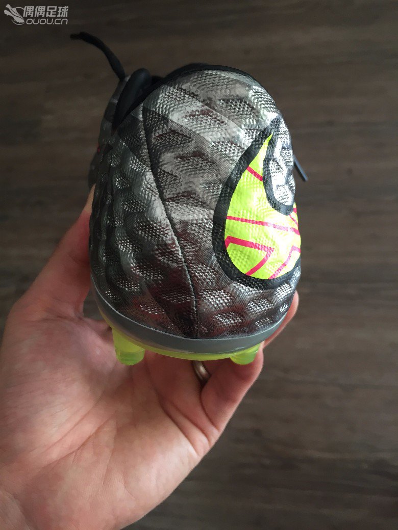 菜鸟入手nike hypervenom phantom fg