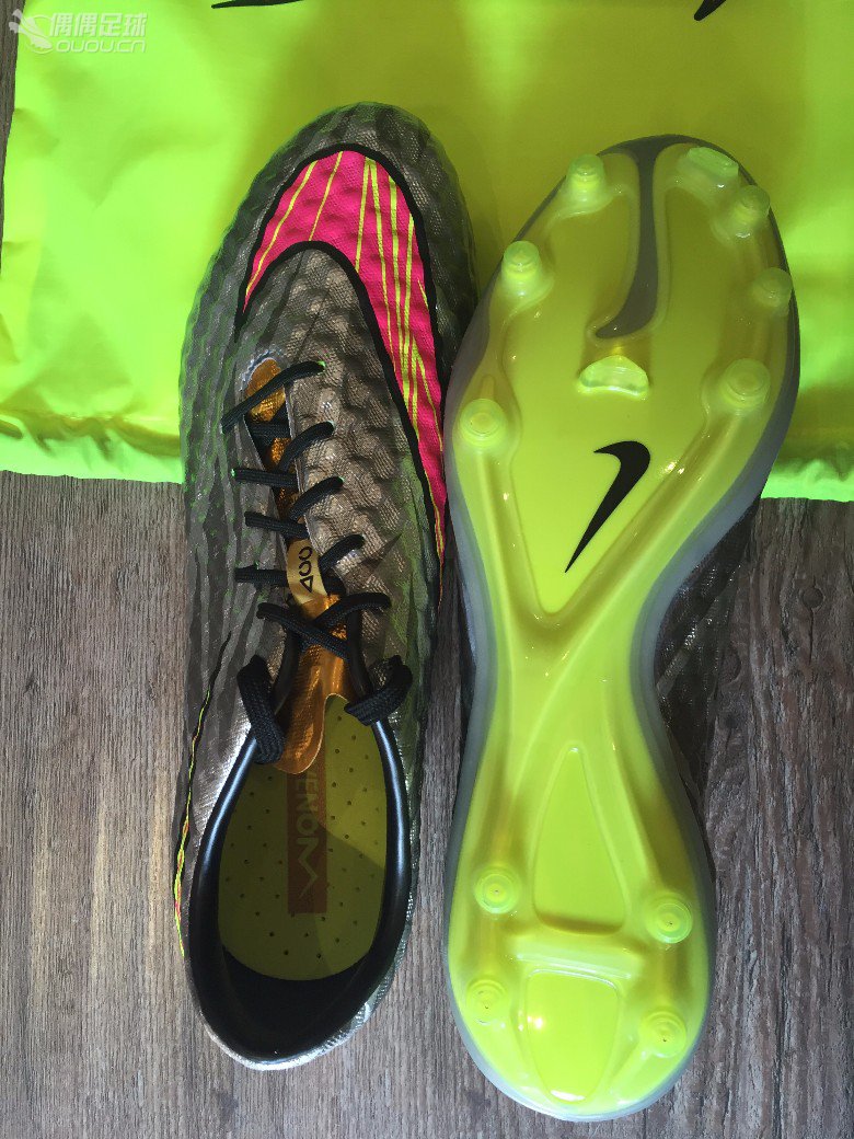 菜鸟入手nike hypervenom phantom fg