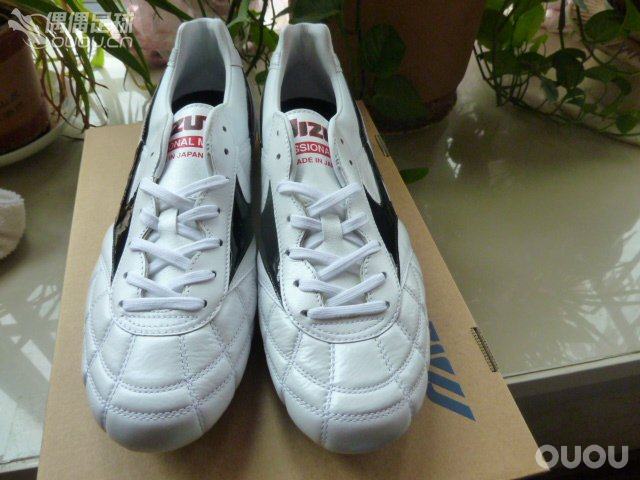 2015 新款morelia m8 定制大盒子