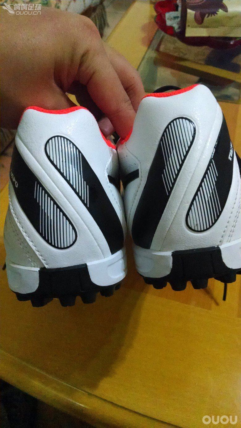 偶入一双串9传奇4中端TF  SAMLE。。。求鉴定。。