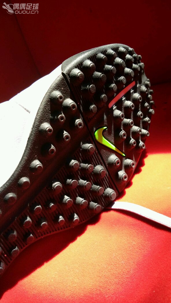 又是传奇!的确很紧!