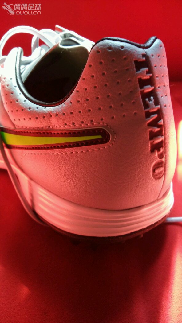 又是传奇!的确很紧!