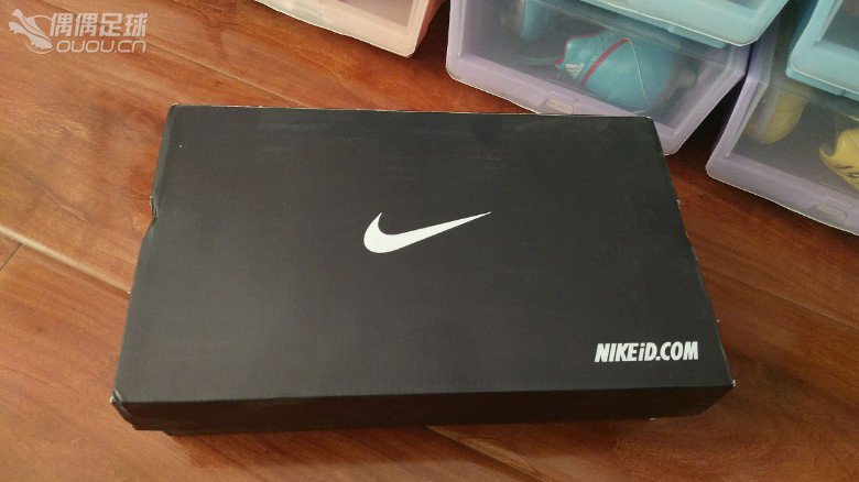 分享一双顶级nike iD毒锋AG.