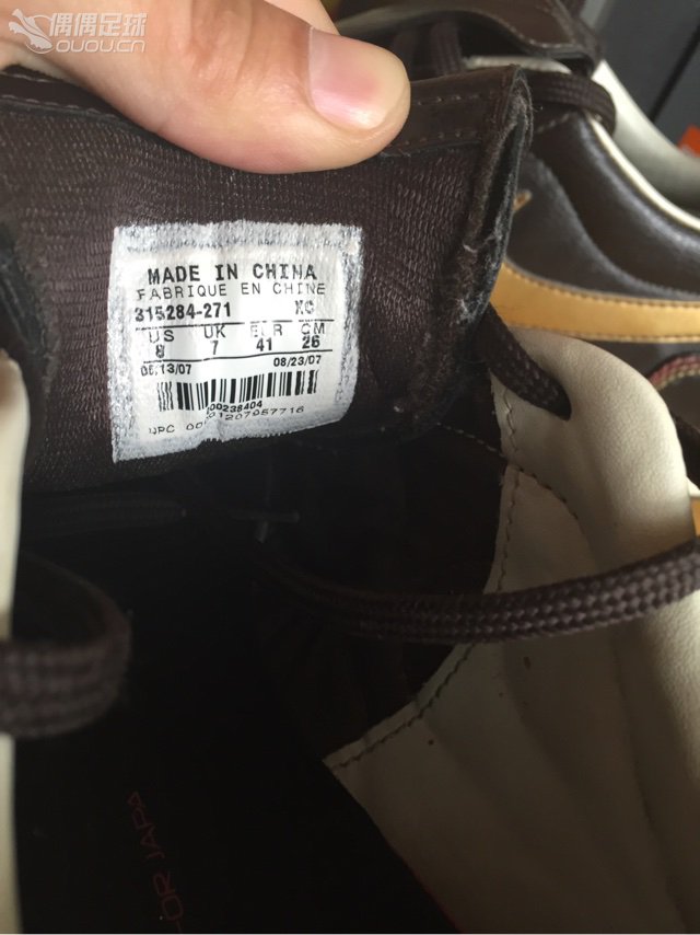 昨天,去舅舅家,突然发现阳台上摆着它,然后就…大家懂的,顺便求大神们看看这个情况还能实战不?