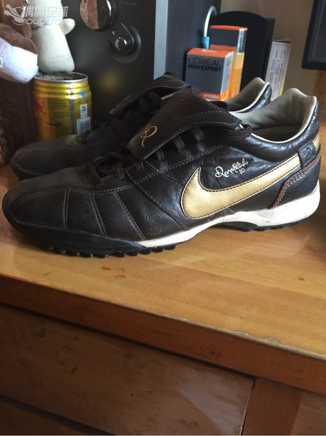 昨天,去舅舅家,突然发现阳台上摆着它,然后就…大家懂的,顺便求大神们看看这个情况还能实战不?