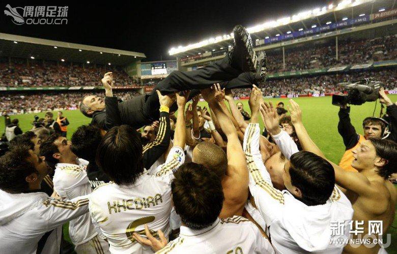 鸟叔的装备:Porsche Design Sport P5000 Bounce S3 Leather