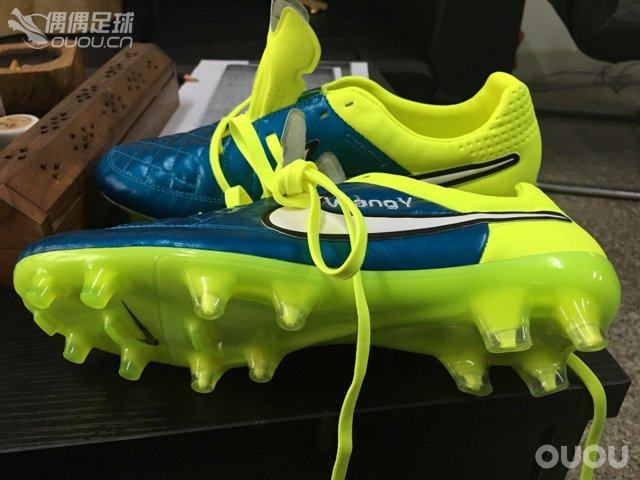 十月十一日在美国PDS下的订单,今天终于到了。英文不好,所以从TB上找的代购。