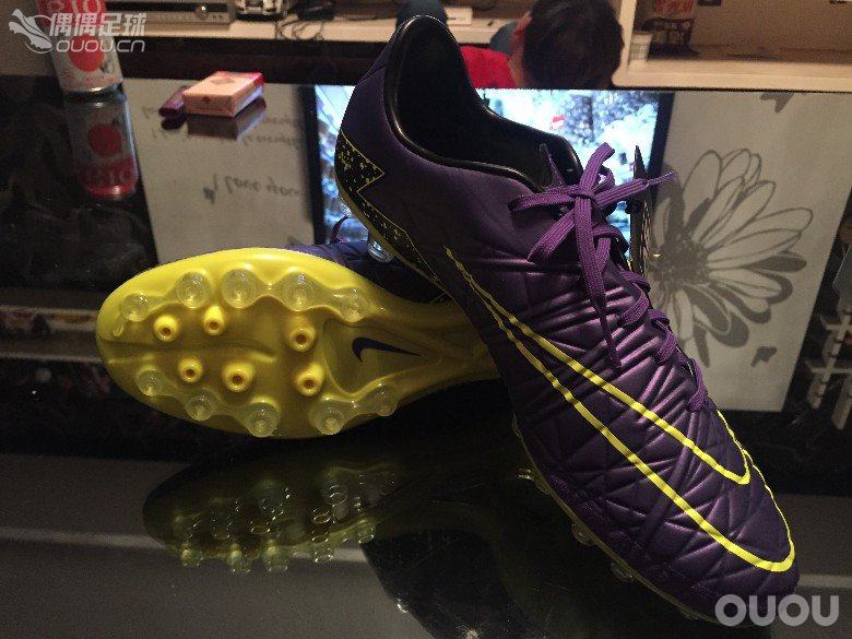 看看鞋子是不是正品