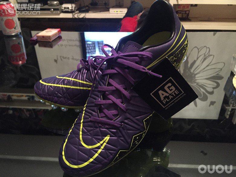 看看鞋子是不是正品