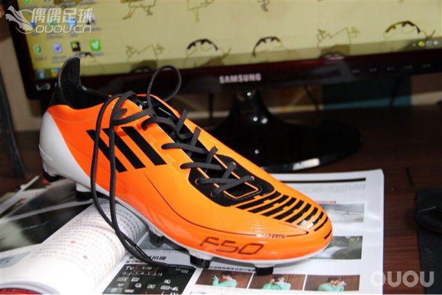 本人大二,19岁,初三开始中毒,来晒晒我这个屌丝穿过的鞋子。